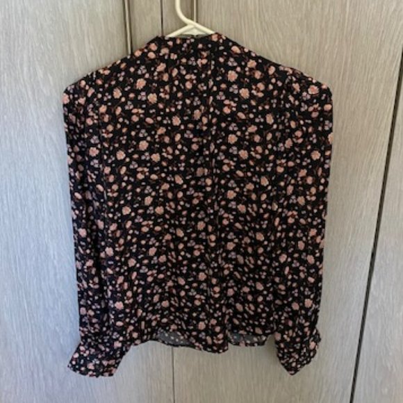 Levi's Marianna Button-Up Black Floral Blouse Size XS - Picture 4 of 4